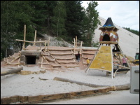 Die Spielh�tte und das Bergwerk